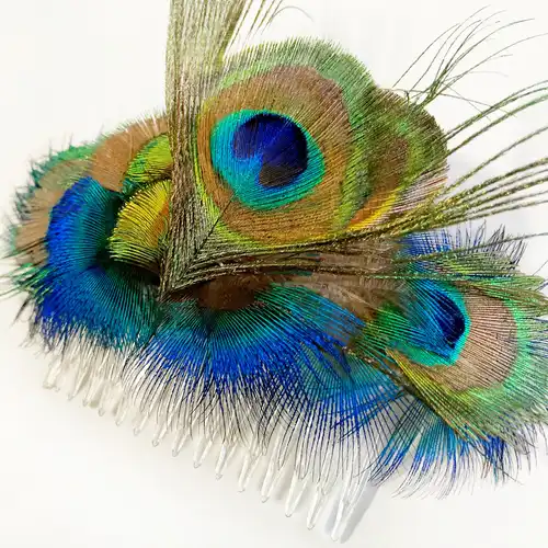 fésűs páva hajdísz