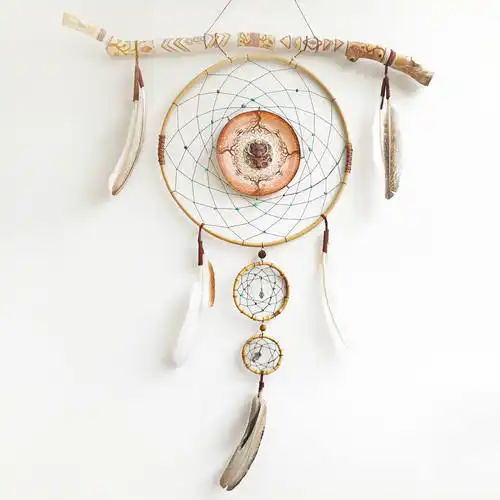 Madártollas DIY ajándékötletek 21 Álomcsapda madártollal